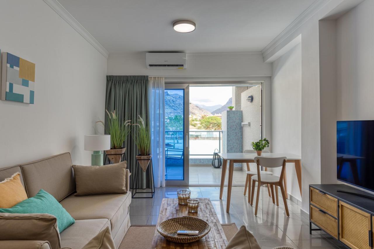 Sunny Valley Apartment *